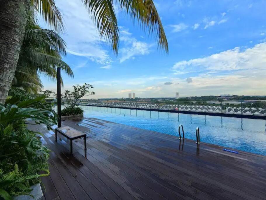 Amani Staycation Bandar Seri Alam#Studio Room Masai Bagian luar foto