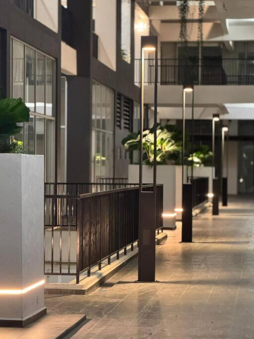 Amani Staycation Bandar Seri Alam#Studio Room Masai Bagian luar foto